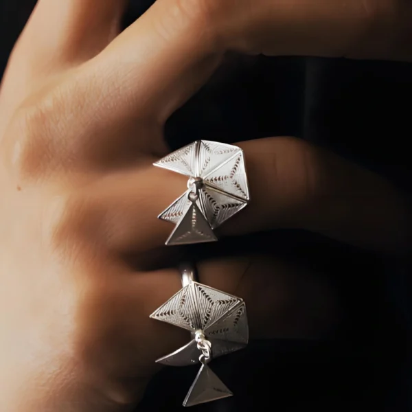 Triangular Energy Snowflake Ring in Silver